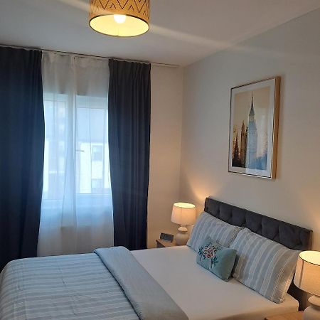 Cozy Bedroom In Lucan, Dublin Exterior foto